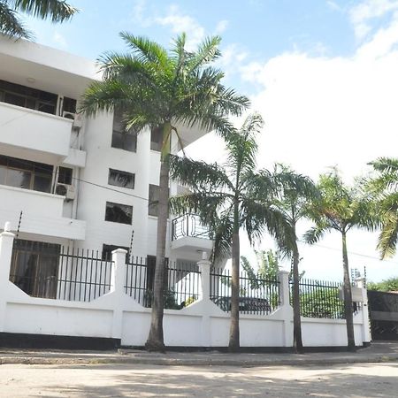 Hotel De Mag Dar es Salaam Exterior foto