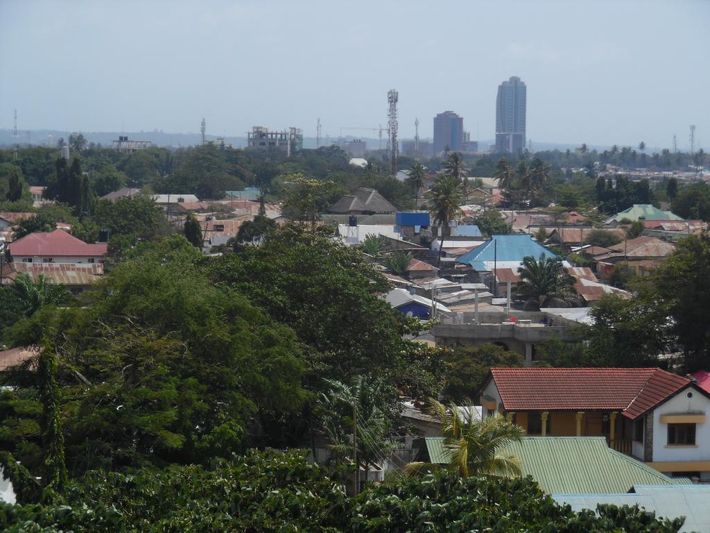 Hotel De Mag Dar es Salaam Exterior foto