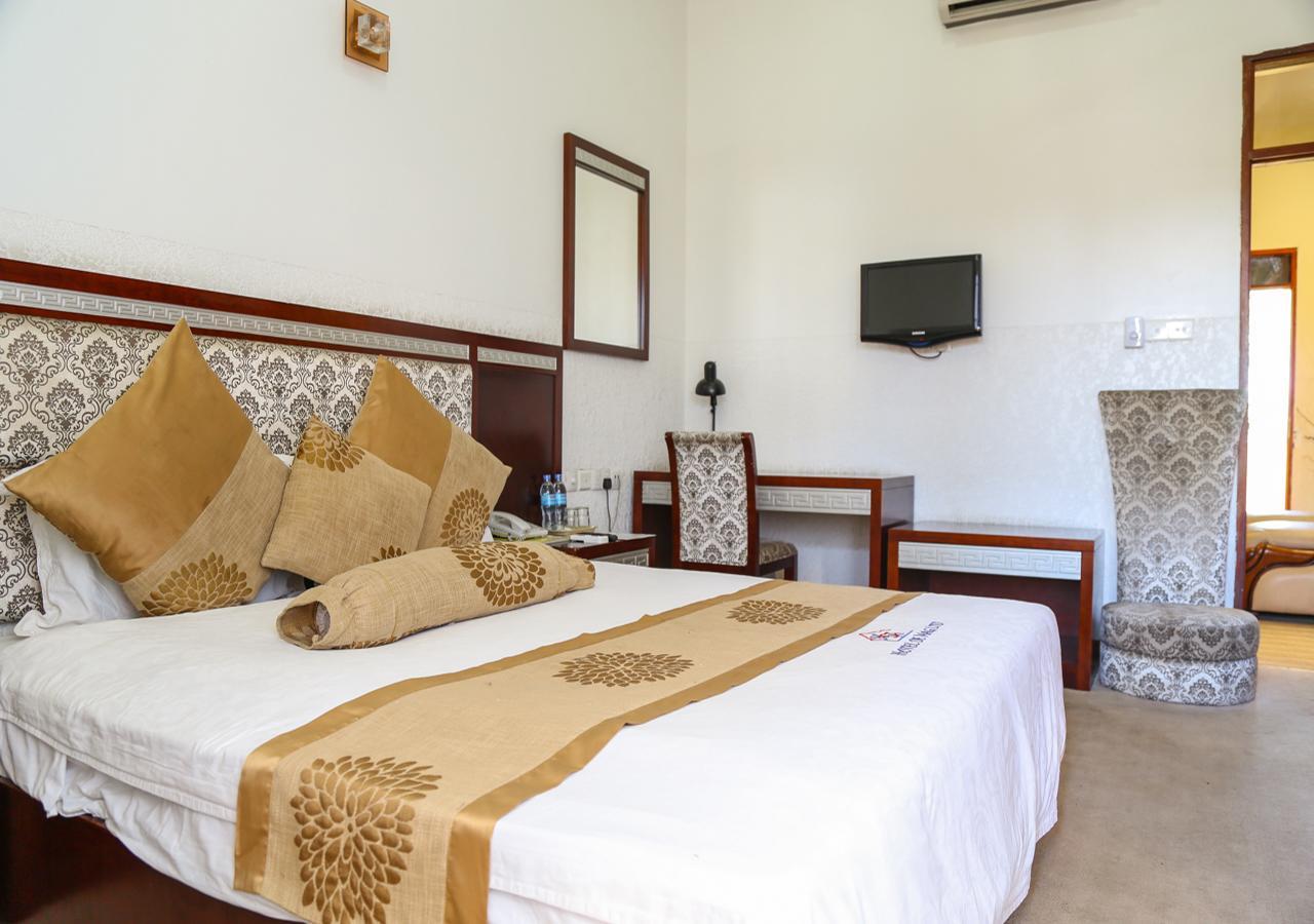 Hotel De Mag Dar es Salaam Exterior foto