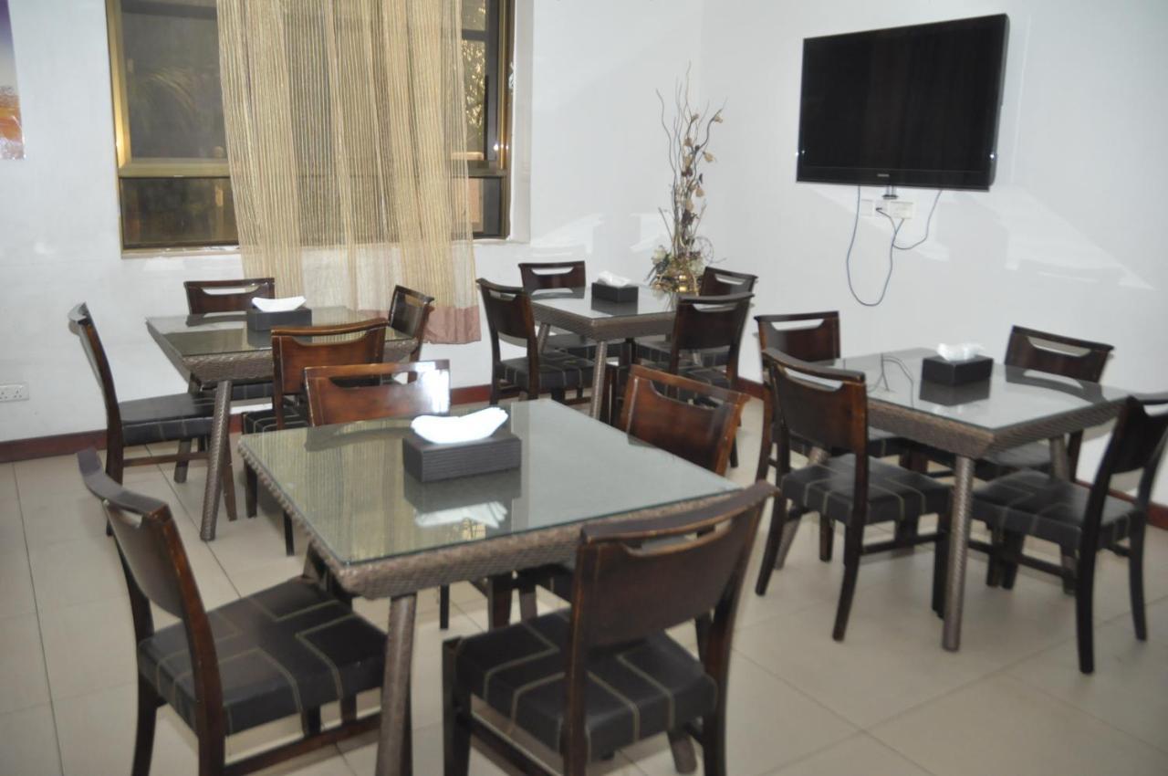 Hotel De Mag Dar es Salaam Exterior foto